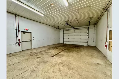 2000 W Church Street, Sandwich, IL 60548 - Photo 9