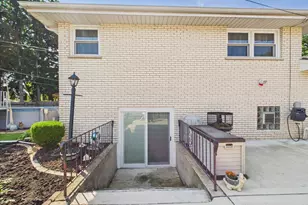 1511 Miami Ln, Des Plaines, IL 60018 - Photo 27