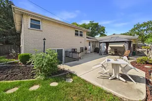 1511 Miami Ln, Des Plaines, IL 60018 - Photo 25
