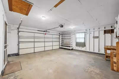 2108 Blackthorn Drive, Champaign, IL 61821 - Photo 37