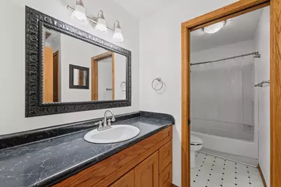 2108 Blackthorn Drive, Champaign, IL 61821 - Photo 19