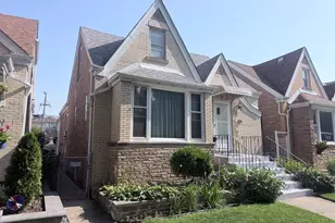 3916 W 59th Pl, Chicago, IL 60629 - Photo 3