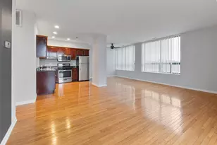 2451 W Howard St, Chicago, IL 60645 - Photo 3