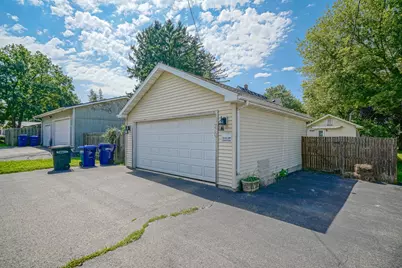 710 Glidden Avenue, Dekalb, IL 60115 - Photo 19