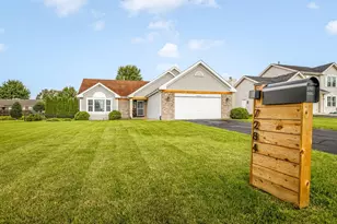 7284 Thomas Dr, Loves Park, IL 61111 - Photo 1