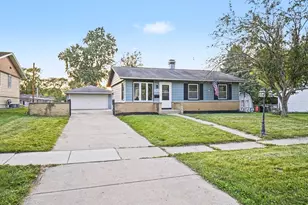 6900 Magnolia St, Hanover Park, IL 60133 - Photo 1