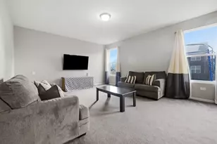 901 Hudson Dr, Joliet, IL 60431 - Photo 13