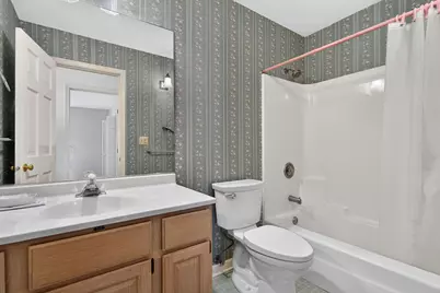25651 W Illinois Route 60 Highway, Grayslake, IL 60030 - Photo 19