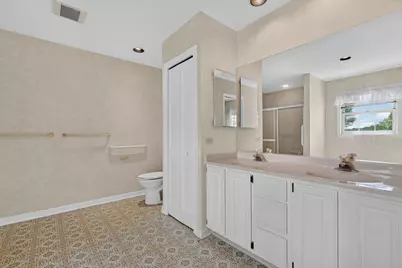 25651 W Illinois Route 60 Highway, Grayslake, IL 60030 - Photo 11