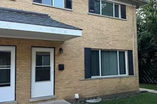 1719 E Roosevelt Rd, Wheaton, IL 60187 - Photo 1