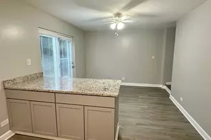 1719 E Roosevelt Rd, Wheaton, IL 60187 - Photo 5