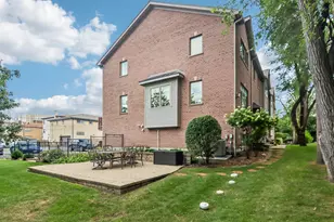 463 Summit Ave, Park Ridge, IL 60068 - Photo 35