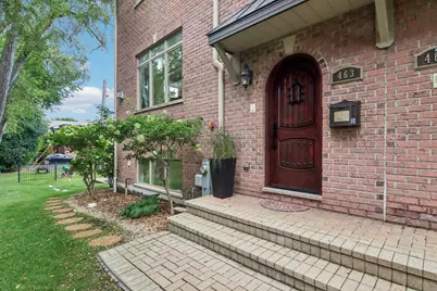 463 Summit Avenue #D, Park Ridge, IL 60068 - Photo 3