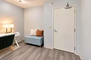 222 N Columbus Dr, Chicago, IL 60601 - Photo 13