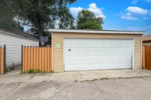 2333 N Keating Ave, Chicago, IL 60639 - Photo 7
