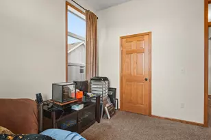 411 Hughes Pkwy, Poplar Grove, IL 61065 - Photo 29