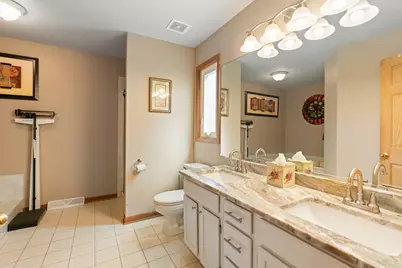 1139 Grand Oak Court, Bartlett, IL 60103 - Photo 29