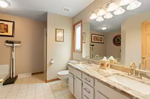 1139 Grand Oak Ct, Bartlett, IL 60103 - Photo 29