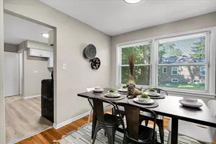 659 W 129th Pl, Chicago, IL 60628 - Photo 9