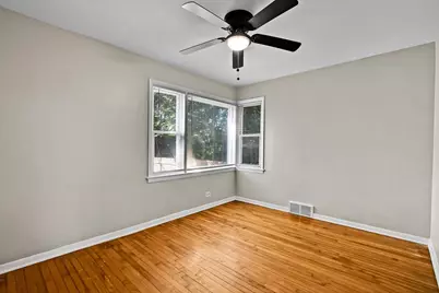 659 W 129th Place, Chicago, IL 60628 - Photo 17