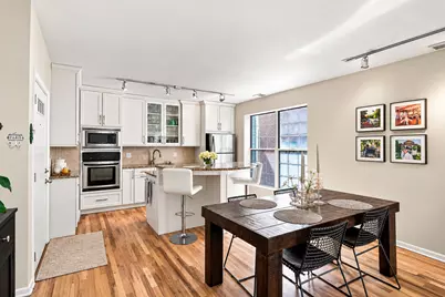 1640 W Diversey Avenue #6, Chicago, IL 60614 - Photo 7