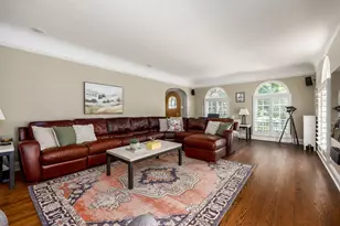 1135 N Kenilworth Ave, Oak Park, IL 60302 - Photo 9