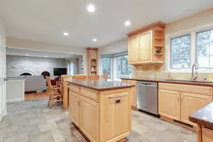 625 Mullady Pkwy, Libertyville, IL 60048 - Photo 13