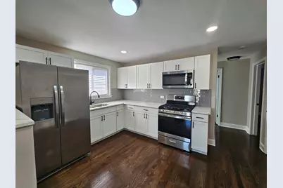 7914 S Richmond Street, Chicago, IL 60652 - Photo 3