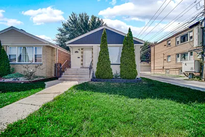 7914 S Richmond Street, Chicago, IL 60652 - Photo 1