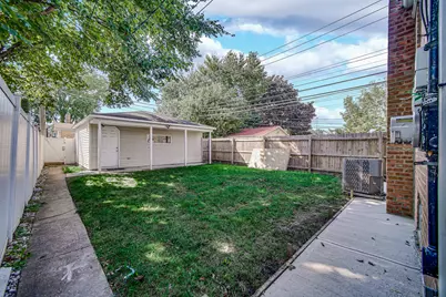 7914 S Richmond Street, Chicago, IL 60652 - Photo 19