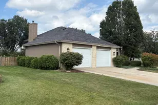 1223 Wales Ct, Shorewood, IL 60404 - Photo 3