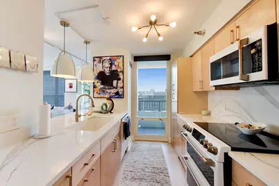345 N La Salle Drive #3306, Chicago, IL 60654 - Photo 5