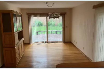 608 S Lainey Avenue, Ottawa, IL 61350 - Photo 7