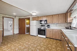 1610 Madison St, Lockport, IL 60441 - Photo 11