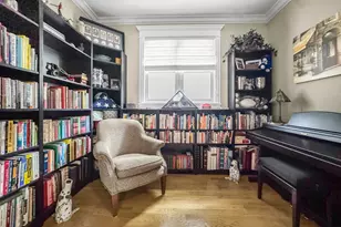 2135 W Montrose Ave, Chicago, IL 60618 - Photo 7