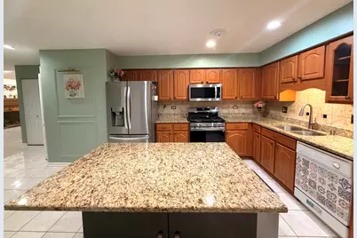 1541 Stevens Drive, Schaumburg, IL 60173 - Photo 9