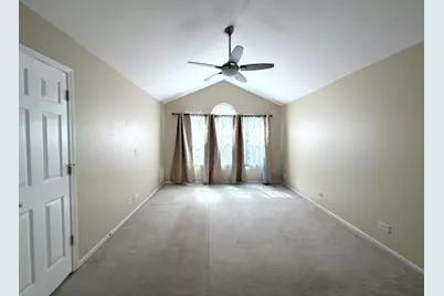 1541 Stevens Drive, Schaumburg, IL 60173 - Photo 11