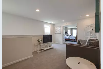 335 Camberley Lane, Lincolnshire, IL 60069 - Photo 17