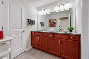 335 Camberley Ln, Lincolnshire, IL 60069 - Photo 25