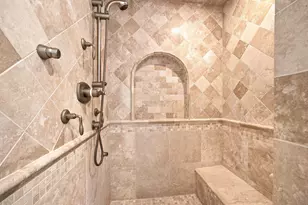 6342 Martin Dr, Willowbrook, IL 60527 - Photo 17