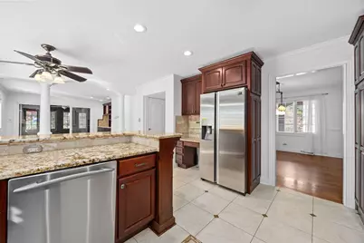 6342 Martin Drive, Willowbrook, IL 60527 - Photo 7