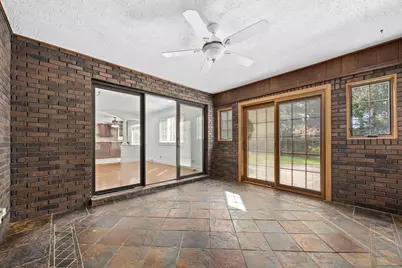 6342 Martin Drive, Willowbrook, IL 60527 - Photo 11