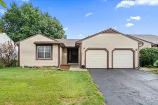 1575 Brandywyn Ln, Buffalo Grove, IL 60089 - Photo 1