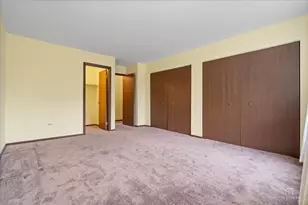 1575 Brandywyn Ln, Buffalo Grove, IL 60089 - Photo 13