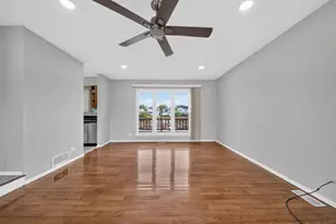 1964 Crescent Ln, Hoffman Estates, IL 60169 - Photo 7