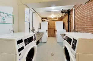 6040 N Troy St, Chicago, IL 60659 - Photo 21