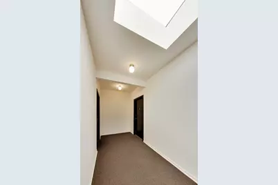 6040 N Troy Street #401, Chicago, IL 60659 - Photo 5