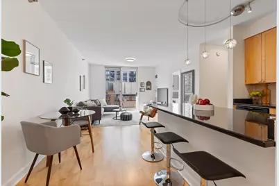 421 W Huron Street #908, Chicago, IL 60654 - Photo 3