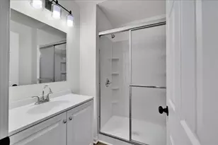 129 Braxton Ln, Aurora, IL 60504 - Photo 23