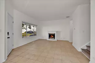 129 Braxton Ln, Aurora, IL 60504 - Photo 5